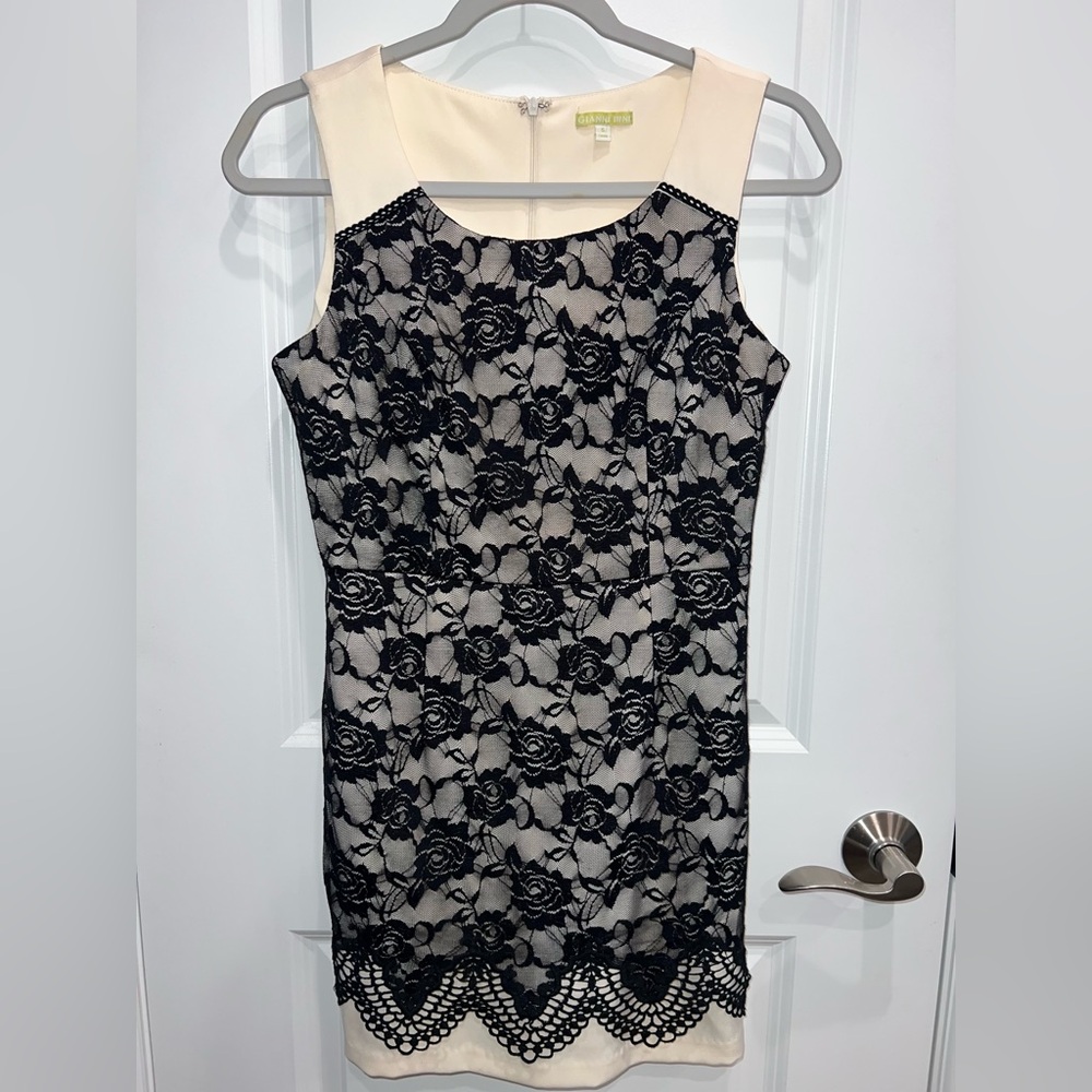 Gianni Bini Dress Womens Sheath Lace Cream & Black Dress Size Small